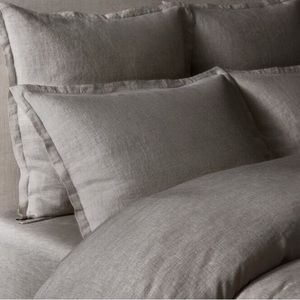 Restoration hardware king linen duvet cover and two king pillow cases